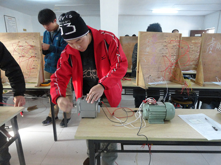 厦门湖里哪里可以考电工证-厦门金华达电工证培训,专业厦门电工培训