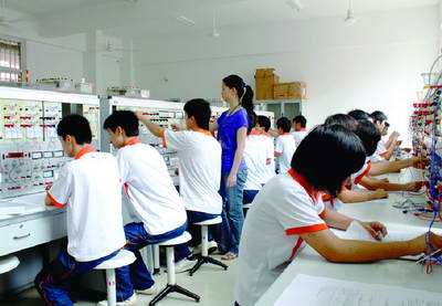 厦门集美哪里可以报名学电工