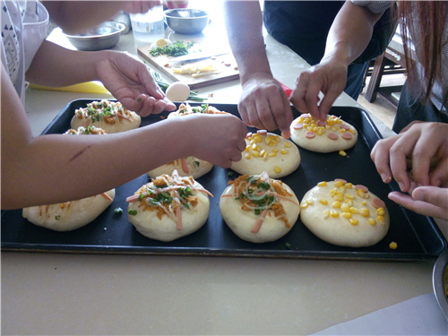 厦门面包制作技术培训 厦门面包制作培训多少钱