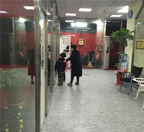 �������Ž������ٶ���ѵ����