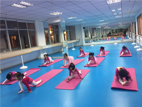 厦门金色花文化艺术培训学校