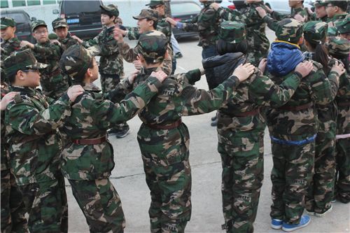 2019���Ŷ���Ӫ����-С��Ӣ7��������鶬��Ӫ