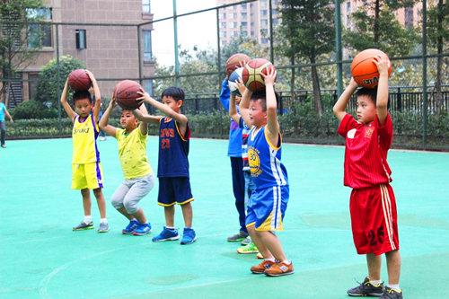 厦门哪里可以学篮球 厦门学篮球的地方