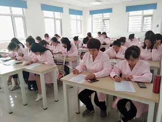 泉州学催乳师多少钱 泉州催乳师培训报名点