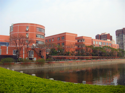 厦门市松柏中学