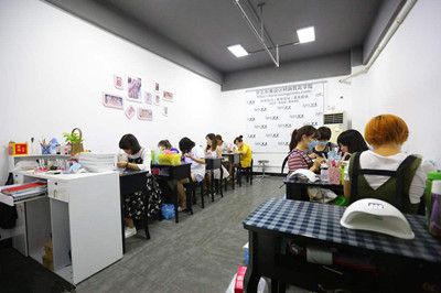 厦门哪家美甲学校比较好?厦门专业美甲培训机构