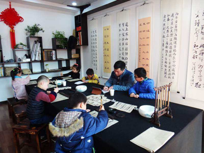 厦门少儿书法培训要多少钱 厦门少儿学画画的价格