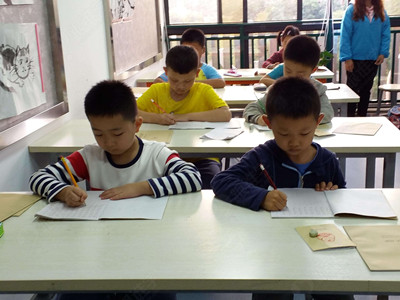 厦门五缘湾少儿书法学习 厦门五缘湾学生硬笔书法班