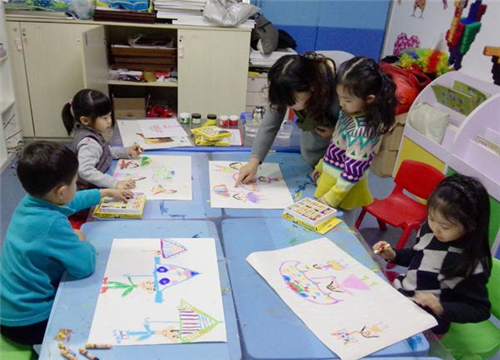 厦门哪里有儿童画画兴趣班 厦门儿童画画培训班