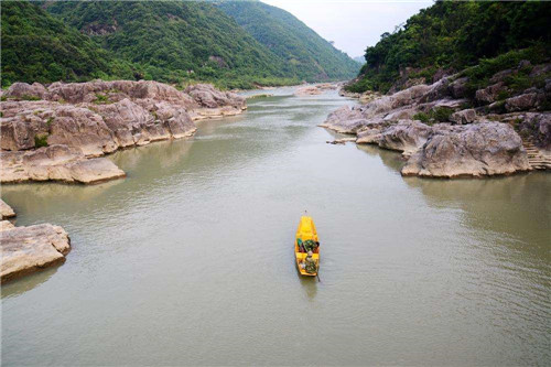 永泰百漈沟团建活动攻略 永泰百漈沟团建活动电话