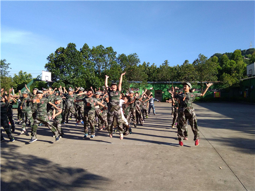 2022���ž�����������Ӫ ���ž�����������Ӫ����