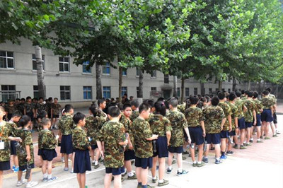 厦门学生改善叛逆夏令营 厦门暑假学生磨练夏令营