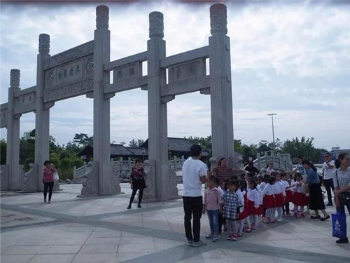 厦门小学生拓展训练夏令营 厦门拓展训练夏令营报名多少钱