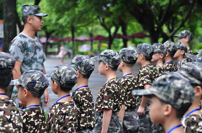 厦门青少年毅力训练夏令营 厦门意志力培养夏令营