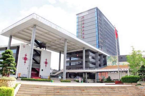 �����������깬��ѵ�γ�һ����