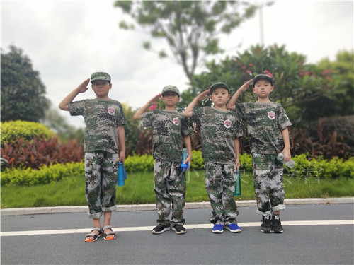 九江青少年军训式夏令营