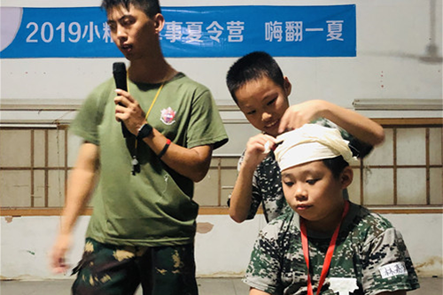 九江青少年暑假军训夏令营
