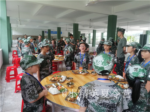 �ϲ���������������Ӫ