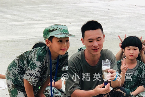 九江青少年军事夏令营