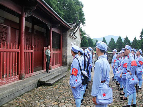 井冈山红色培训:缅怀历史,提升团队凝聚力