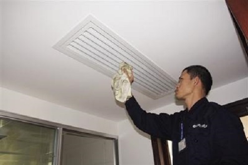 厦门中央空调清洗哪家好_厦门中央空调清洗多少钱