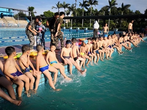 漳州龙海青少年暑期游泳夏令营活动