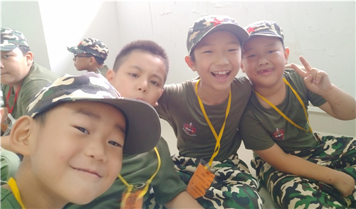 赣州哪里有小学生军事夏令营 赣州小学生军事夏令营报名电话