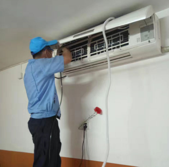 厦门岛外空调维修怎么收费 空调噪音原因?