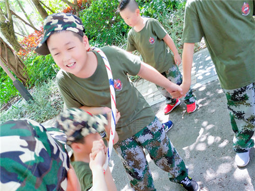 福州仓山中小学生户外拓展夏令营报名