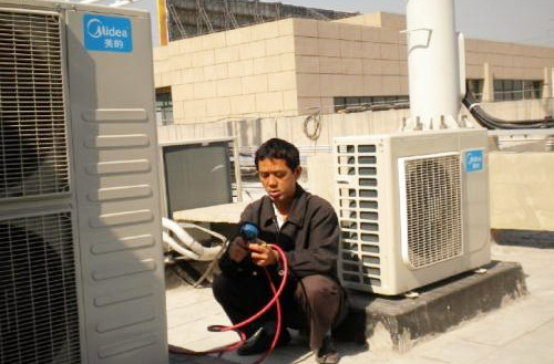 佛山空調(diào)上門維修公司_佛山空調(diào)維修服務(wù)電話
