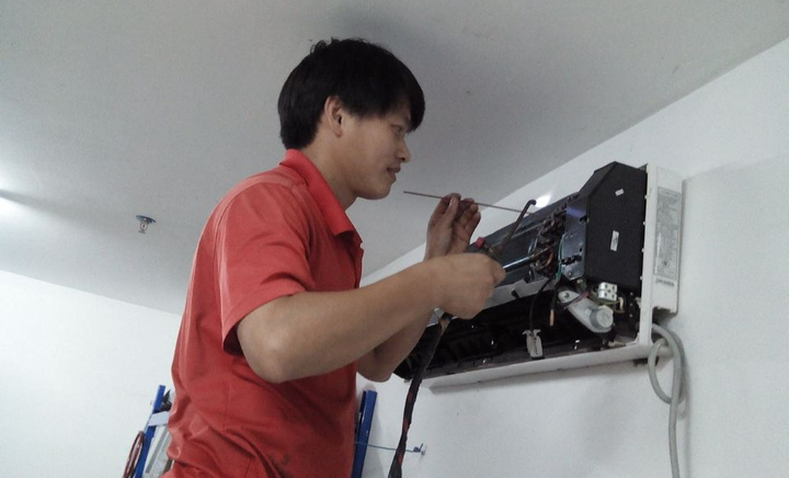 ���ڿյ�ά��ʦ���绰_��������ά�޿յ�����