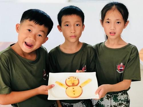 厦门30天夏令营去哪好_小精英青少年夏令营