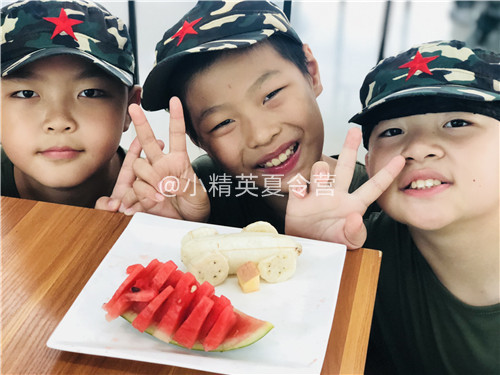 学生夏令营价格_泉州小精英军事夏令营