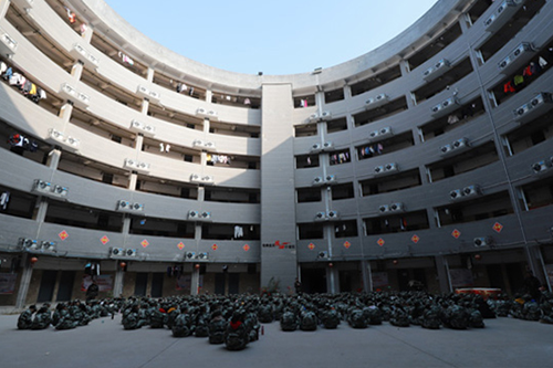 泉州华光国防教育基地:由中共泉州市委宣传部,泉州教育局批准设立的