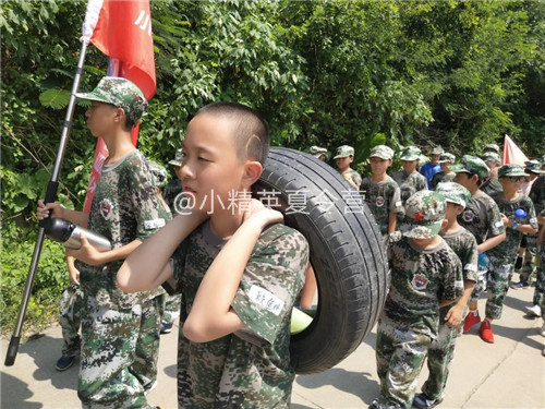 一个月夏令营费用_厦门小精英军事夏令营