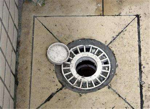 ��ݸ��ľͷ�ܵ���ͨ��˾�绰����_24Сʱ����