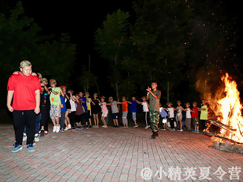 深圳夏令营基地_深圳小精英军事夏令营基地