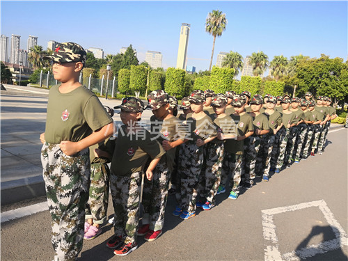 泉州夏令营去哪里好推荐——泉州小精英夏令营