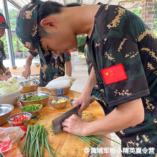 深圳黄埔军校小精英夏令营