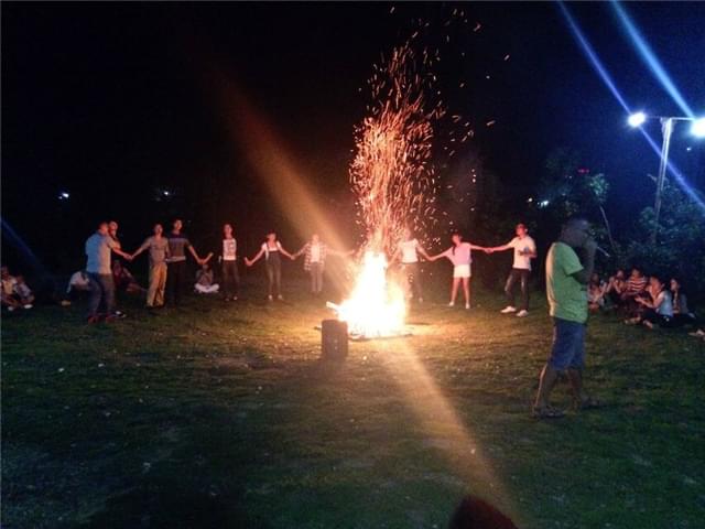 篝火晚会