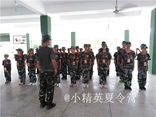 赣州龙南县学生军事拓展夏令营