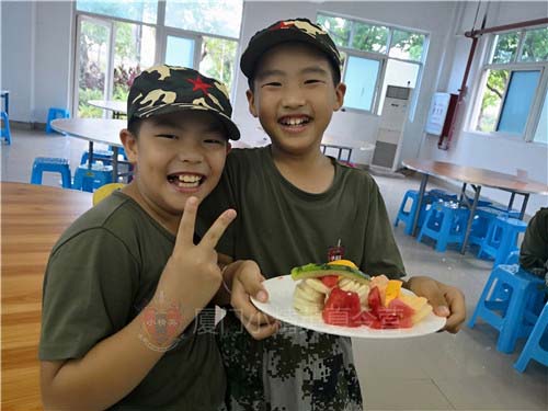 杭州三年级学生军训夏令营报名