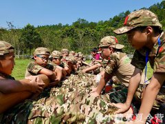 杭州中小学生暑期军事夏令营